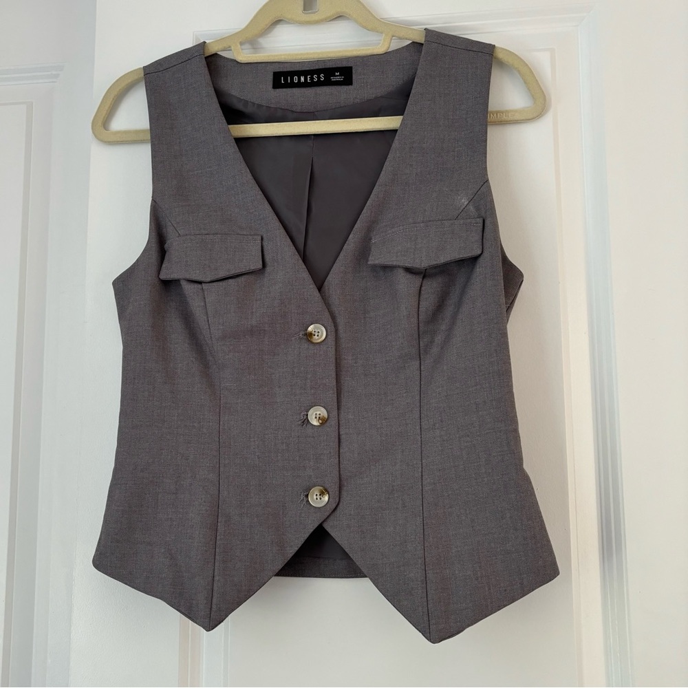 Lioness Grey Button Up Vest